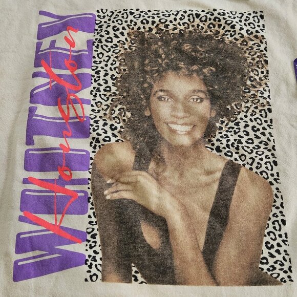 Whitney Houston Sweatshirt Womens XXL Beige LS Fleece Inside Music Icon Boho NWT - Picture 10 of 16